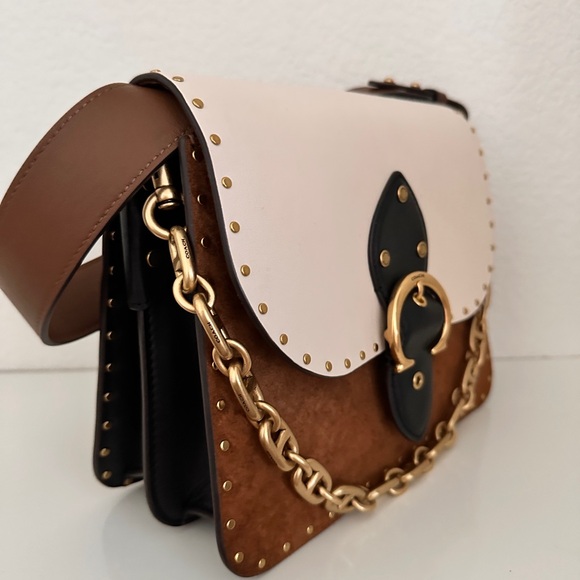 Coach Beat Shoulder Colorblock Bag with Rivets
Missing short arm strap - Picture 2 of 9